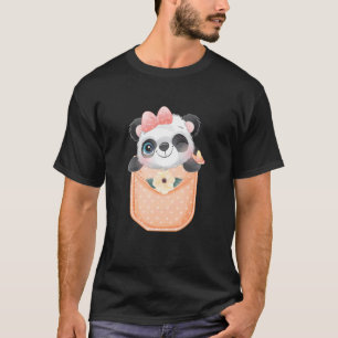 Camiseta Pequeno Panda Bonito Na Sua Girafa De Bolso