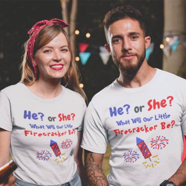 Camiseta Pequeno Sexo do Firecracker Revela T-Shirt (Criador carregado)