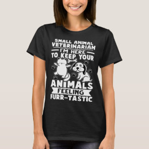 Camiseta Pequeno Veterinário Animal Mantém Animais Sentindo