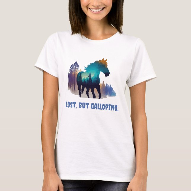 Camiseta Perda, Mas Galopagem - Cavalo Inspirado na Naturez (Frente)