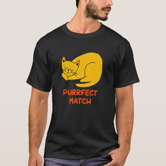 Camiseta Perfect Match Cat Pun Couples Cat Mom Dad   Annive (Frente)