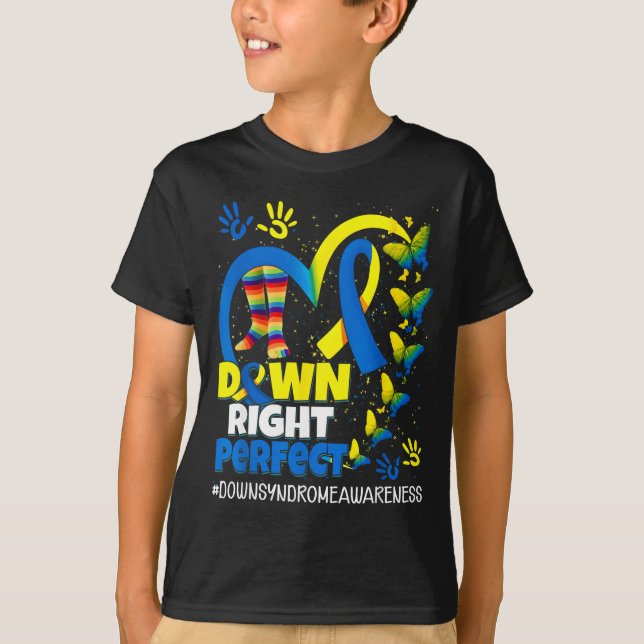 Camiseta Perfeito para baixo síndrome de down conscientizaç (Frente)