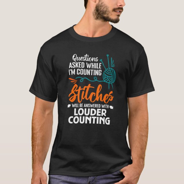 Camiseta Perguntas feitas enquanto estou contando dicas B (Frente)