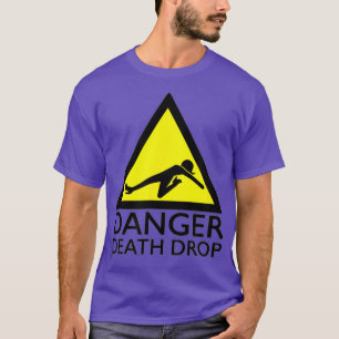 Camiseta Perigo Morte Cai Engraçada Rainha Arrasta