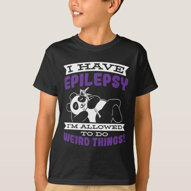 Camiseta Permitido Fazer Coisas Estranhas Tem Consciência E (Frente)
