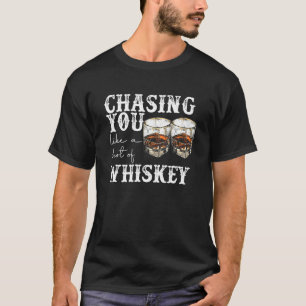Camiseta Perseguindo Você Como Um Tiro De Uísque 80s 90s Co