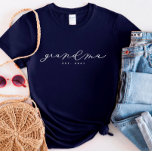 Camiseta personalizada vovó<br><div class="desc">Estamos sempre a adicionar novas designs diariamente!</div>