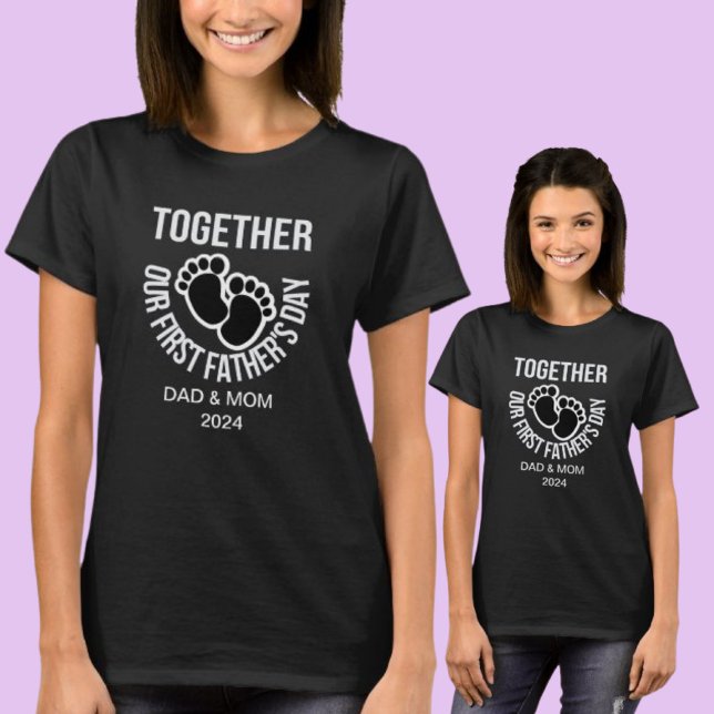 Camiseta Personalizar nosso primeiro Dia de os pais juntos (Criador carregado)