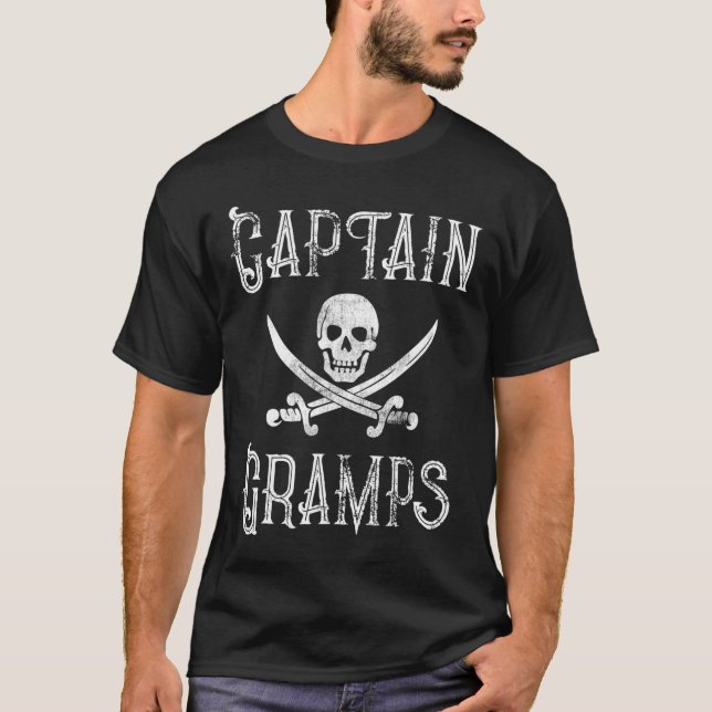Camiseta Personalized Boating Pirate Gift Captain Gramps  (Frente)