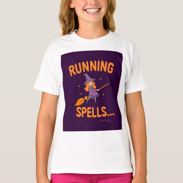 Camiseta Personalized Cute Witch Running Spells  (Frente)