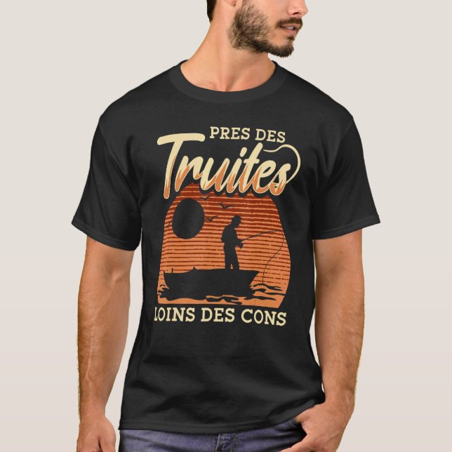 Camiseta Perto da Truta  Longe dos Cones   Pescador (Frente)