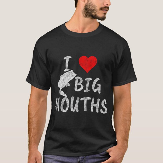 Camiseta Pesca de robalo coração pegando boca grande (Frente)