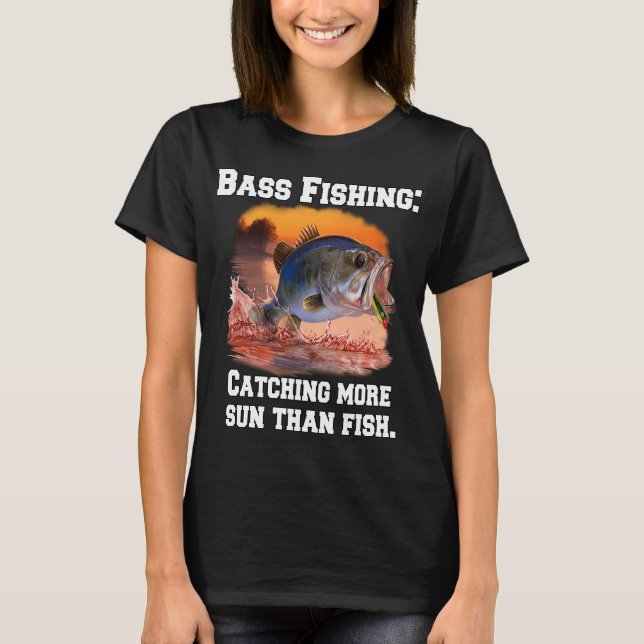 Camiseta Pesca de Robalo: Pegando Mais Sol do que Peixes (Frente)