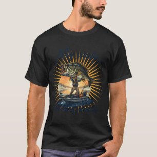 Camiseta Pescador segurando uma boca grande de bass de tama