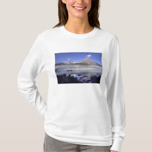Camiseta Pescadores em canoa no Lago Waterfowl, Banff