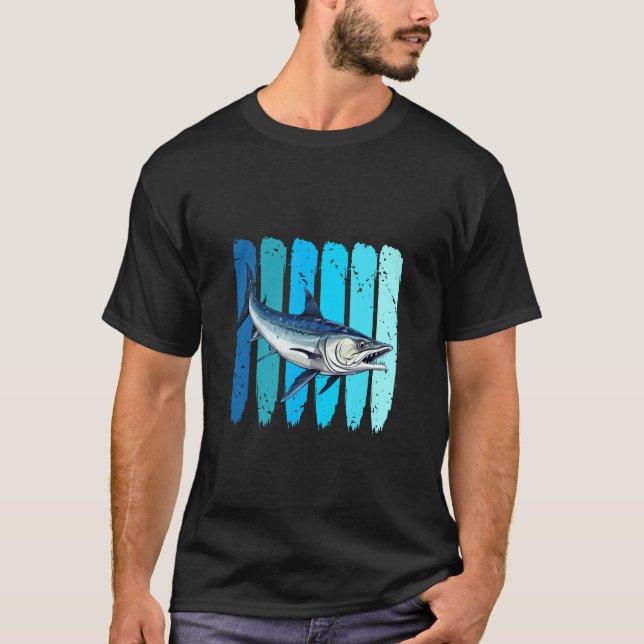 Camiseta Pescaria de Peixes de Água Salgada Retro Barracuda (Frente)