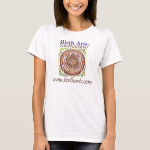 Camiseta Pescoço grande internacional T das artes do