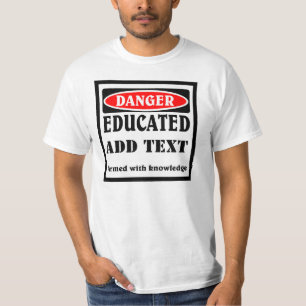 Camiseta Pessoa educada personalizável.
