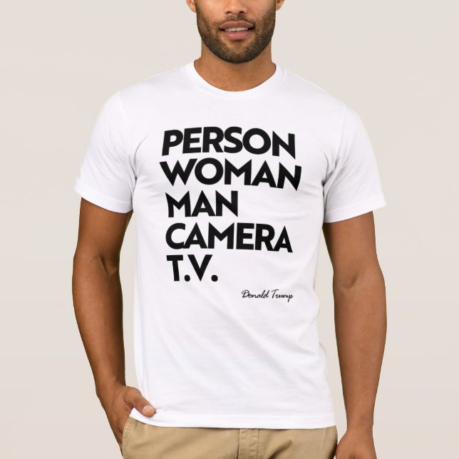 CAMISETA PESSOA MULHER CAMERA T.V. (Frente)