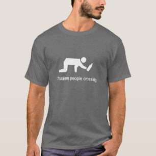 Camiseta Pessoas bêbedos que cruzam o ⚠ tailandês do si