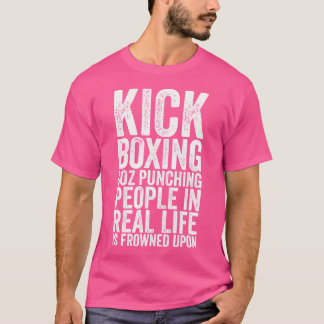 Camiseta Pessoas De Punção São Enroscadas Em Chuva Engraçad