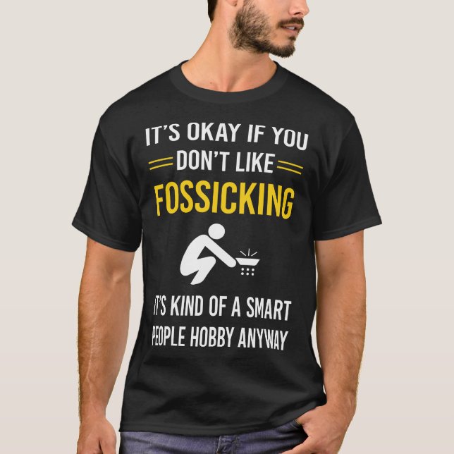 Camiseta Pessoas Inteligentes Fosicando Fosenjoo (Frente)