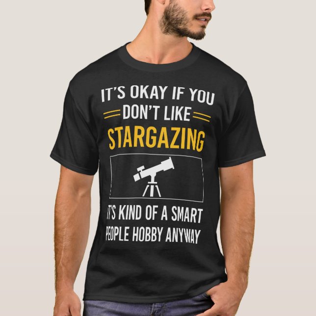 Camiseta Pessoas Inteligentes Observando as Estrelas Observ (Frente)