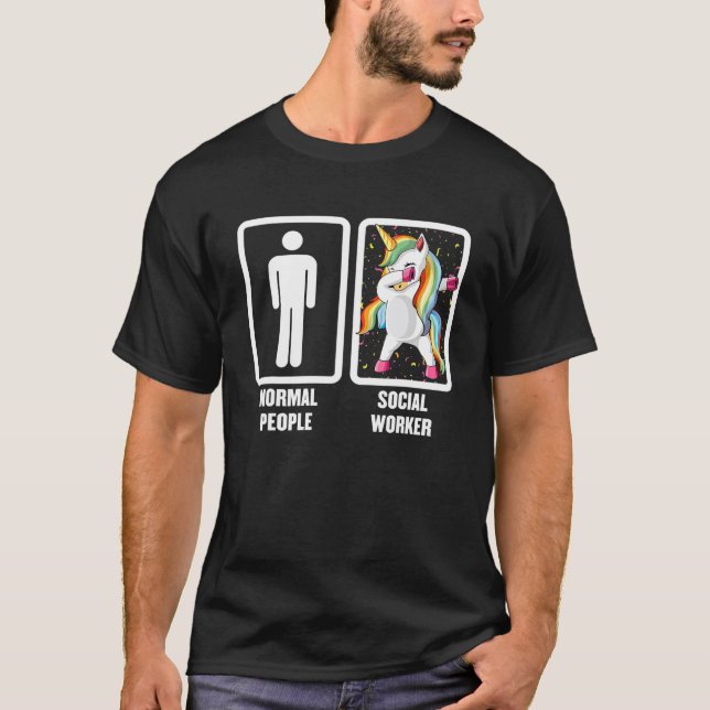 Camiseta Pessoas Normal Vs Social Worker - Dab Unicorn Soci (Frente)
