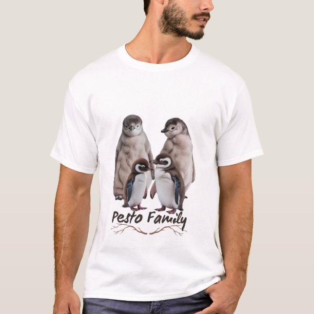 Camiseta Pesto O Pinguim Familiar com Família Essencial (Frente)