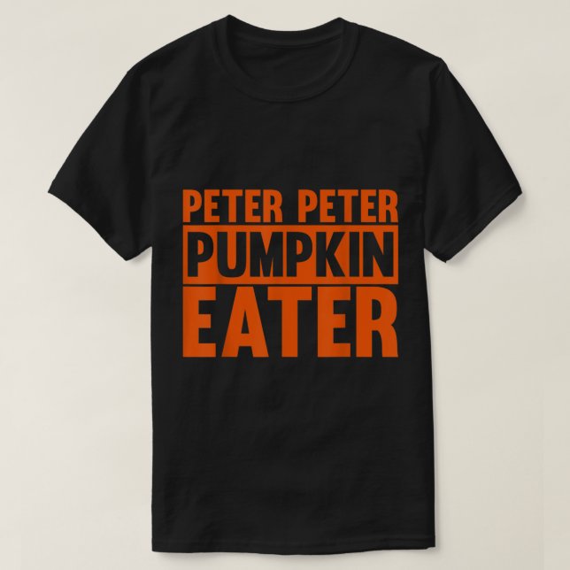 Camiseta Peter Pumpkin Comendo Figurino de Halloween (Frente do Design)