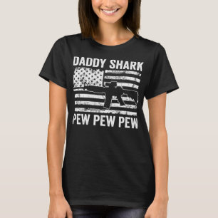 Camiseta Pew do Tubarão pai - Funny AR15 USA Flag Gun Lovi
