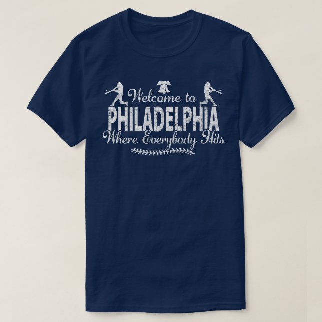 CAMISETA PHILADELPHIA BASEBALL EM FILA ONDE TODOS ATINGEM (Frente do Design)