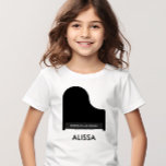 Camiseta Piano Music Studio, Professor Estudante Promociona<br><div class="desc">Promova seu piano ou sua música com esta t-shirt de piano de cauda. Use-os como presente personalizado para os estudantes. Eles podem ser personalizados com o nome do seu estúdio e informações de contato.</div>