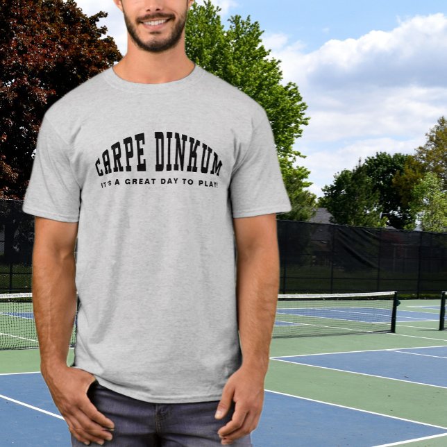 Camiseta Pickleball Pun Carpe Dinkum Engraçado Citações Mod (Carpe Dinkum Pickleball Pickleballer Pun Modern T-Shirt)