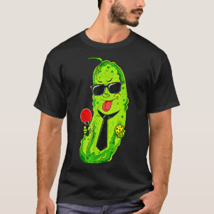 Camiseta Picles de pickleball com gravata e óculos de sol e