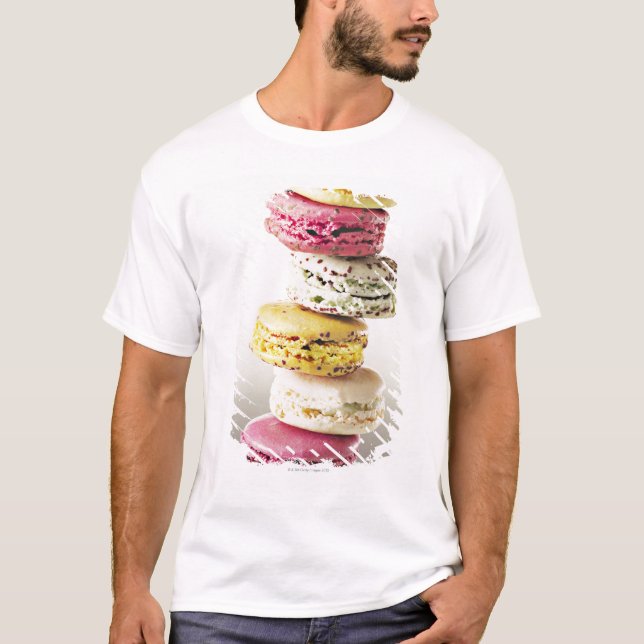 Camiseta Pilha de macaroons vibrantes (Frente)