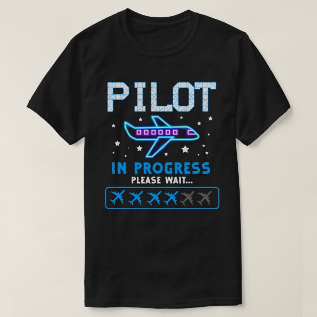 Camiseta Piloto Em Curso Aguarde Presente Engraçado Pi Futu (Frente do Design)