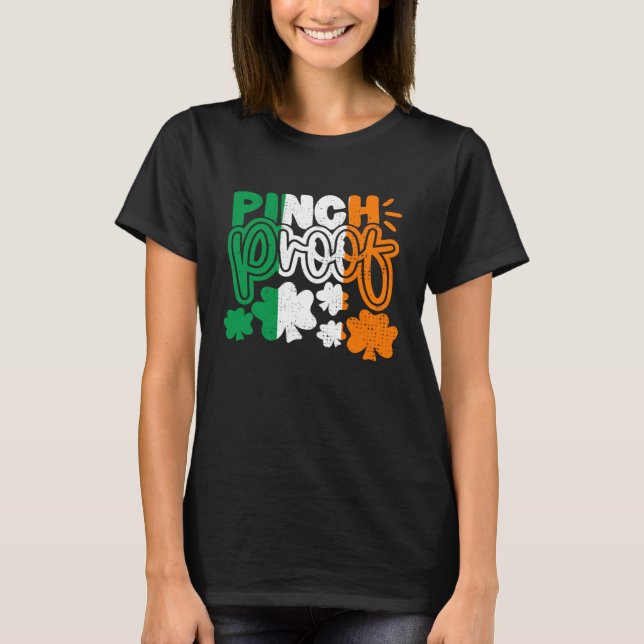 Camiseta Pinch Proof Shamrock C St Patricks Day Irish Flag (Frente)