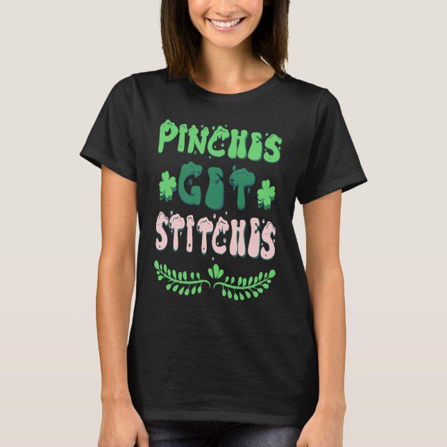 Camiseta Pinches Obtêm Pedras Dia de São Patrício Shamrock (Frente)