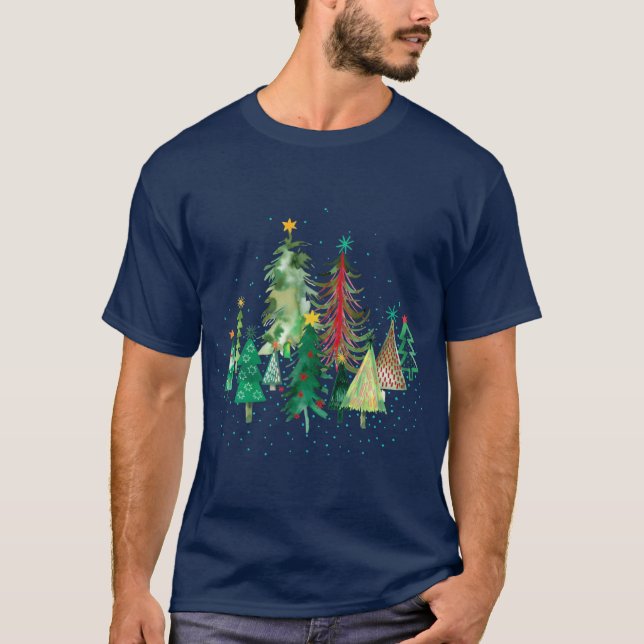 Camiseta Pines and spruces forest Christmas trees decoratio (Frente)