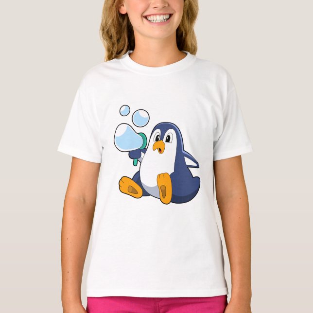 Camiseta Pinguim com bolhas de sabão.PNG (Frente)