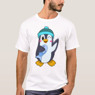 Camiseta Pinguim com Peixe e Chapéu