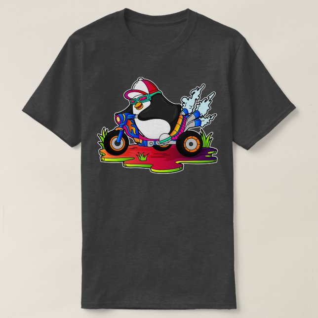 Camiseta Pinguim como Biker com motocicleta (Frente do Design)