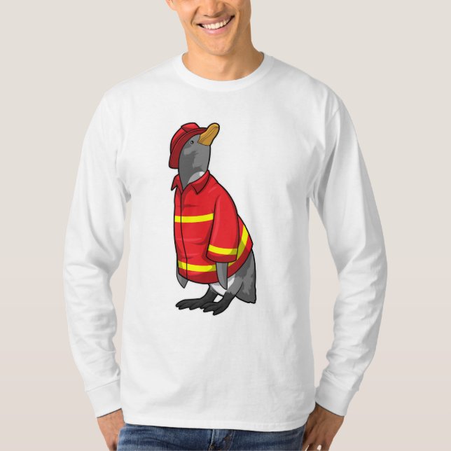Camiseta Pinguim como Bombeiro com Capacete (Frente)