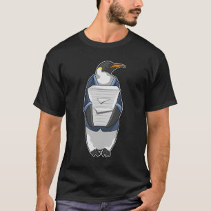 Camiseta Pinguim como Secretário com Pilha de Papel