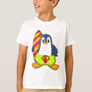 Camiseta Pinguim como Surfer com Surfboard