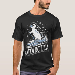 Camiseta Pinguim engraçado de esqui na férias de inverno na