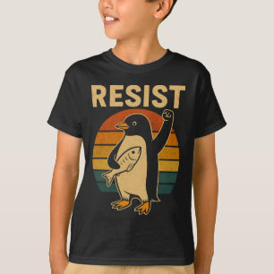 Camiseta Pinguim Engraçado Resiste Pinguins em Protesto Con