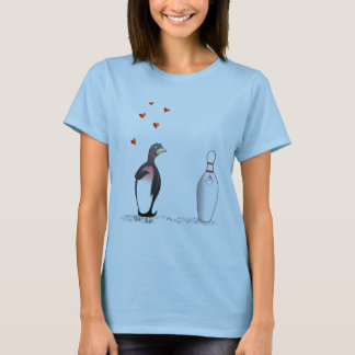 Camiseta Pinguim no amor com Pin de boliche