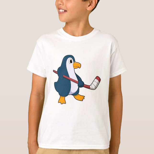 Camiseta Pinguim no hóquei no gelo com bastão de hóquei no  (Frente)